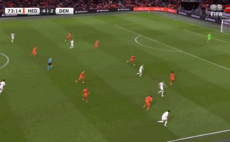 1648331583837042364.gif